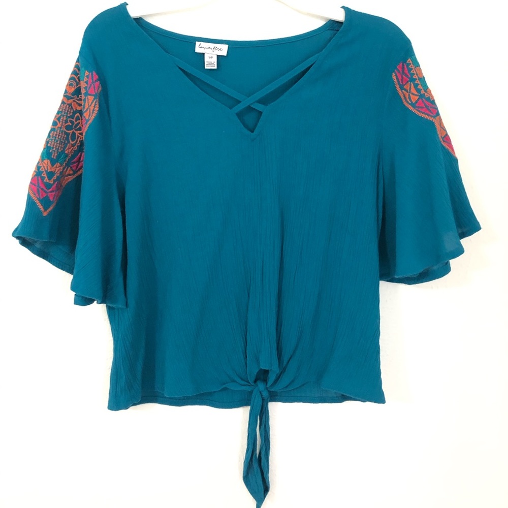 Teal tie front cropped top